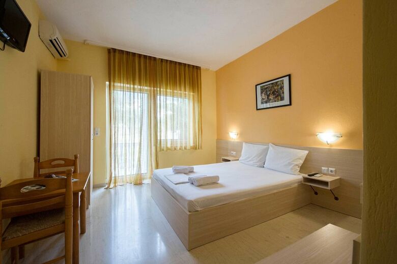 Apartamentos Kanali Village