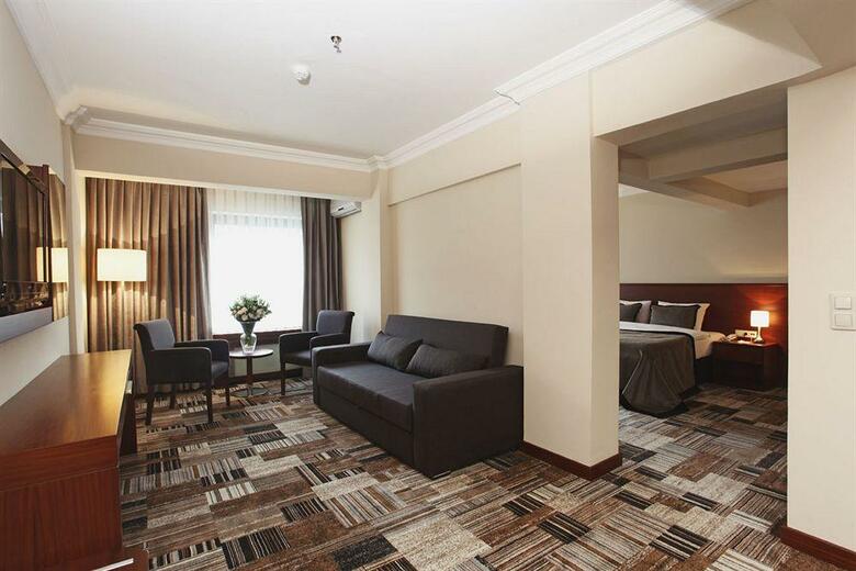Tiara Thermal & Spa Hotel