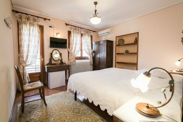 Kritsa Gastronomy Hotel