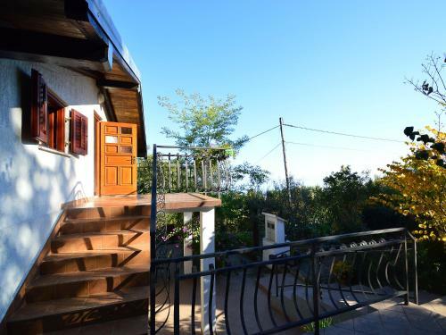 Villa Opri� 1