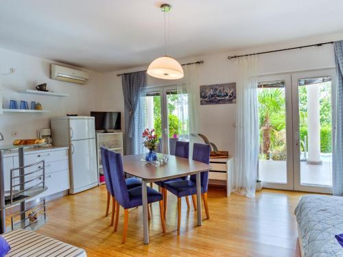 Apartment Opri� 3