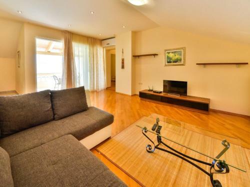 Apartment Banjol 1