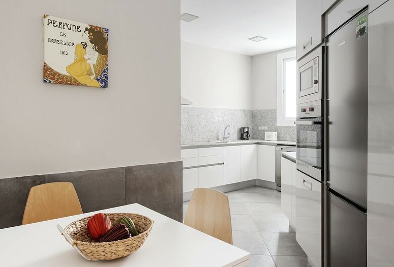 Arago312 Apartments