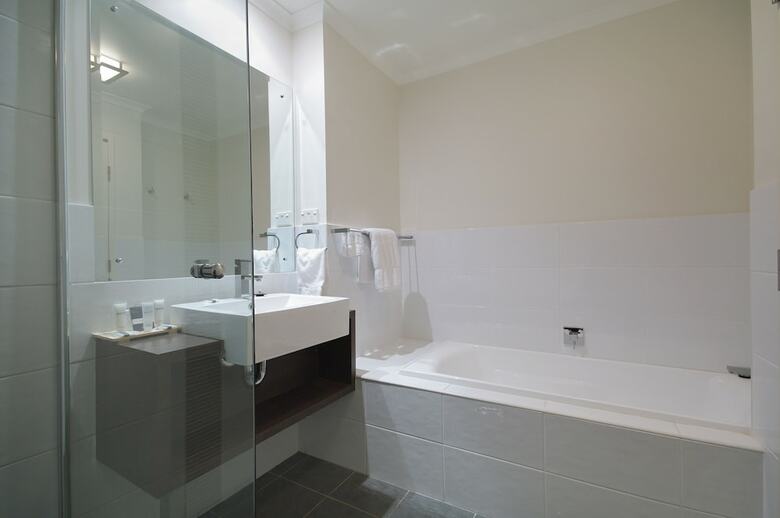 Macquarie Waters Boutique Apartment Hotel
