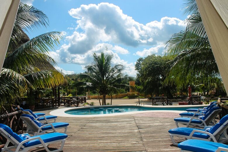 Real Mayab Hotel & Bungalows