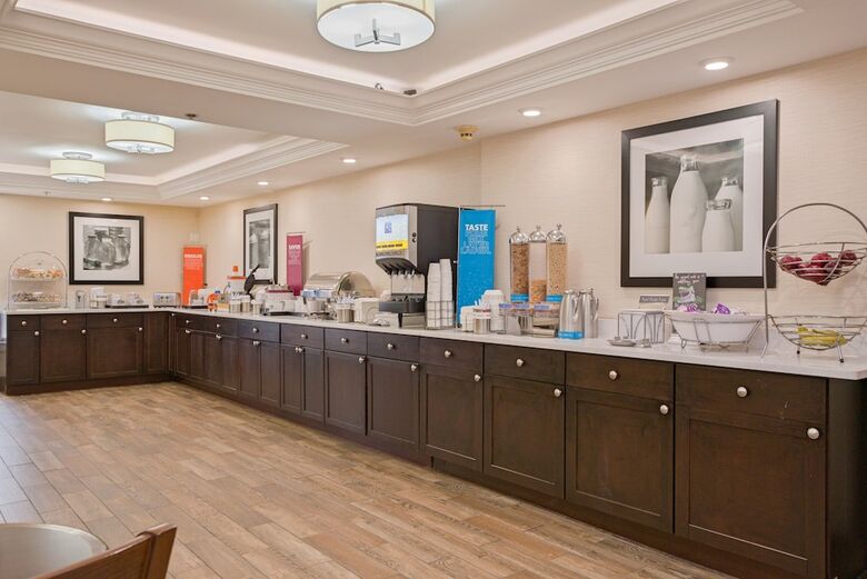 Hotel Hampton Inn Portsmouth Central