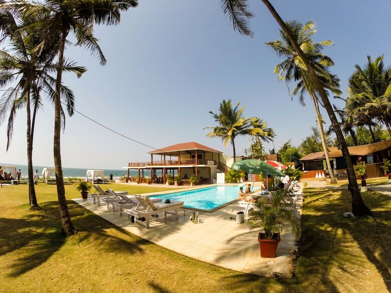 Hotel La Cabana Beach And Spa