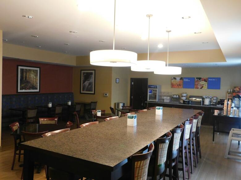 Hotel Comfort Inn
