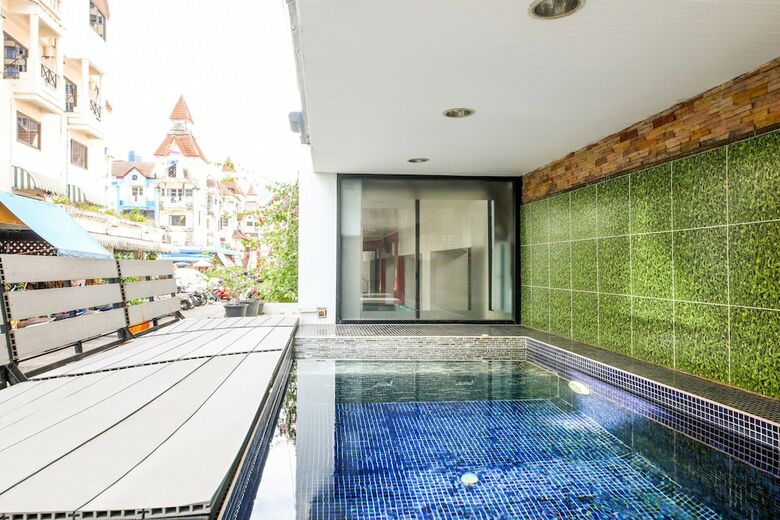 Oyo 138 The Chilli Salza Patong Hotel