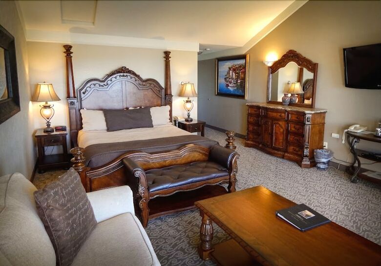 North Cliff Hotel
