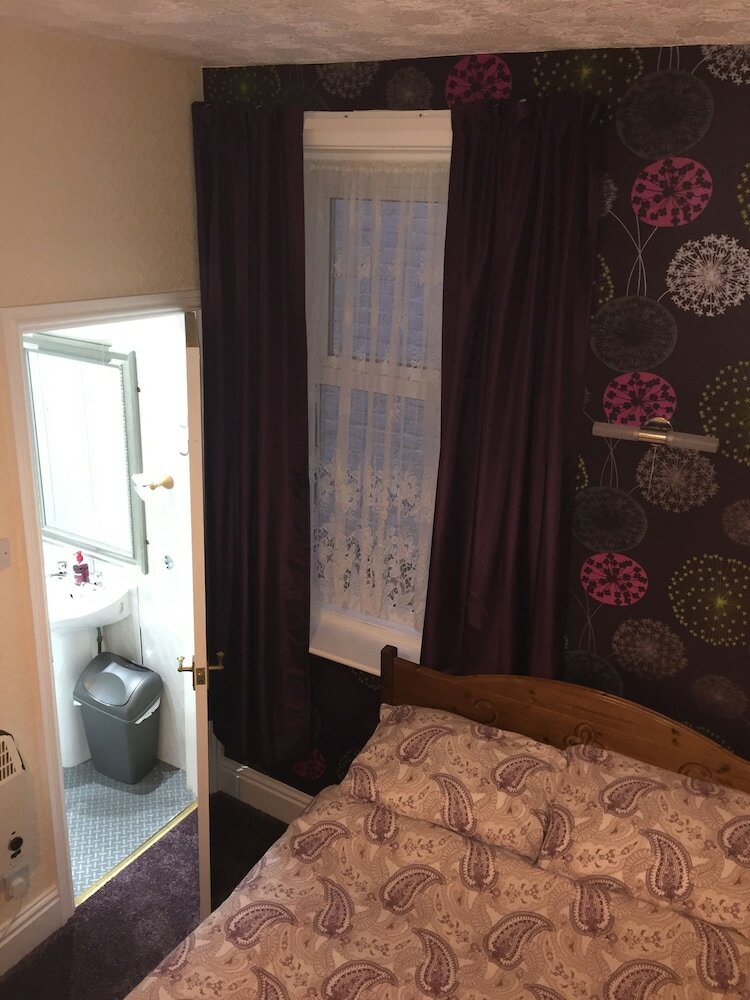 Trentham Private Hotel