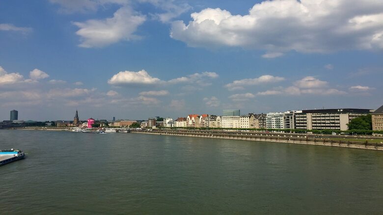 Hotel Holiday Inn D�sseldorf - Hafen