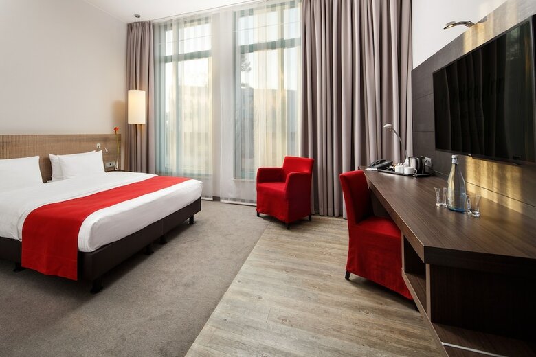 Hotel Holiday Inn D�sseldorf - Hafen