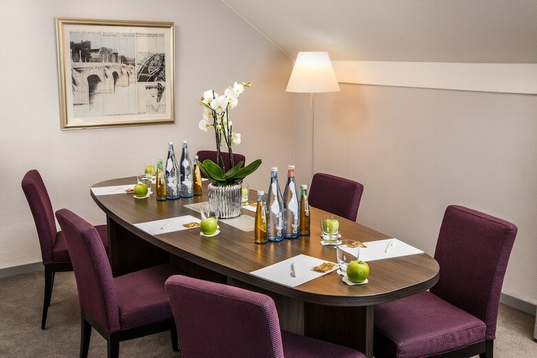 Hotel Holiday Inn D�sseldorf - Hafen