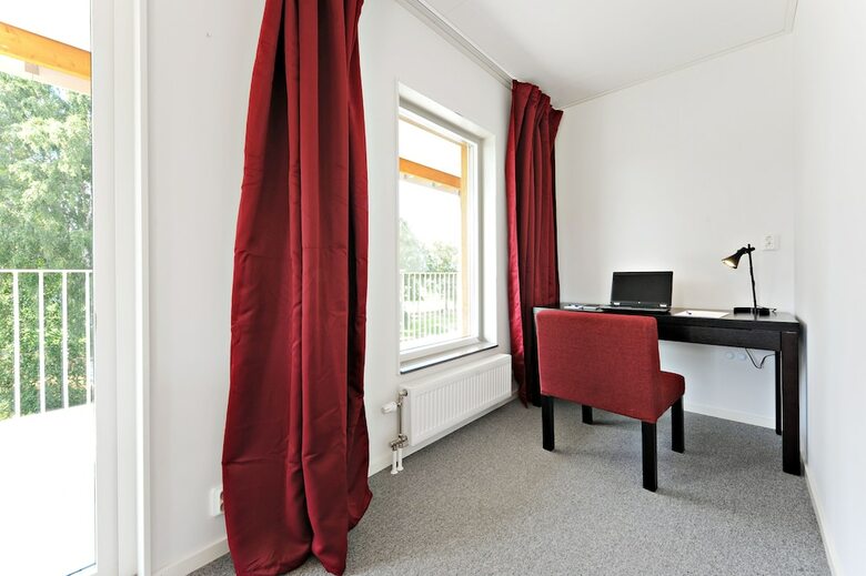 First Hotel Lind� Park