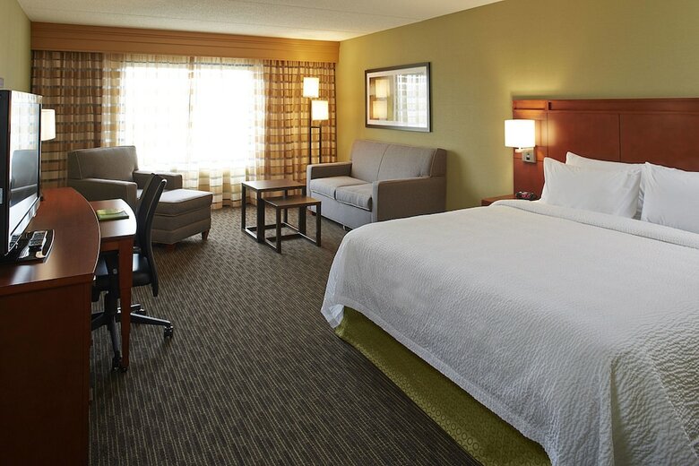 Hotel Courtyard By Marriott Ithaca Airport/university