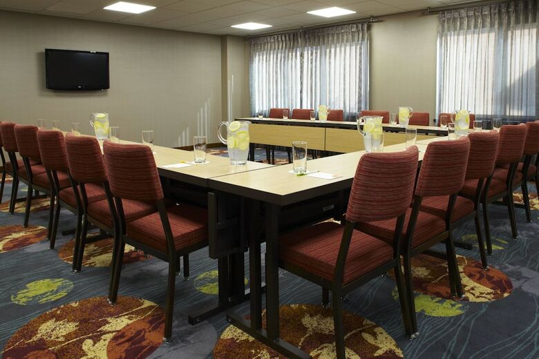 Hotel Courtyard By Marriott Ithaca Airport/university