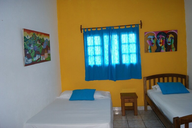 HC Liri Hotel