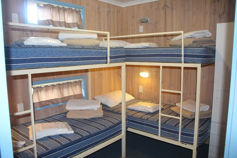 Lani's Holiday Island - Caravan Park