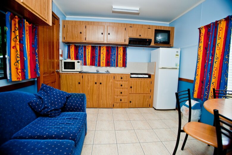 Lani's Holiday Island - Caravan Park