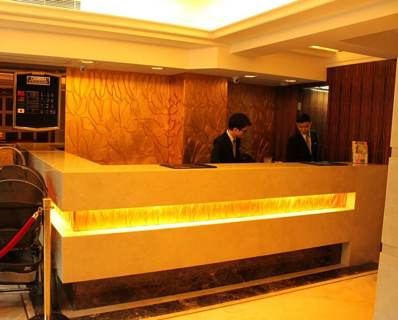 Lander Hotel Prince Edward