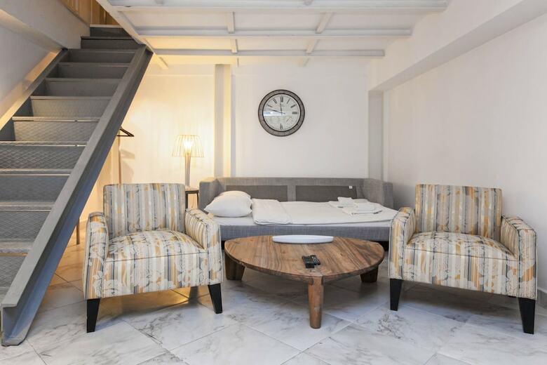 Aparthotel Chiconomy Suites