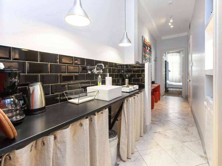 Aparthotel Chiconomy Suites