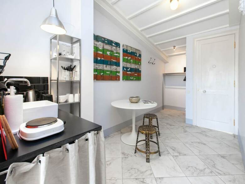 Aparthotel Chiconomy Suites