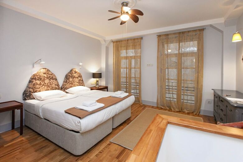 Aparthotel Chiconomy Suites
