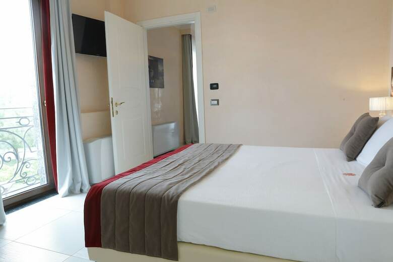 Hotel L'araba Fenice