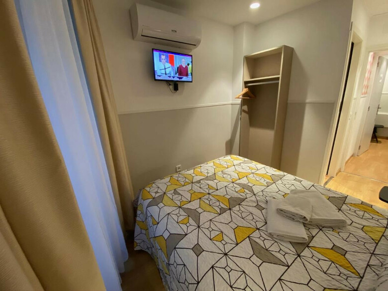 Albergue Far Home Gran V�a