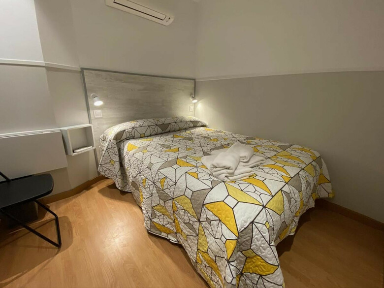 Albergue Far Home Gran V�a