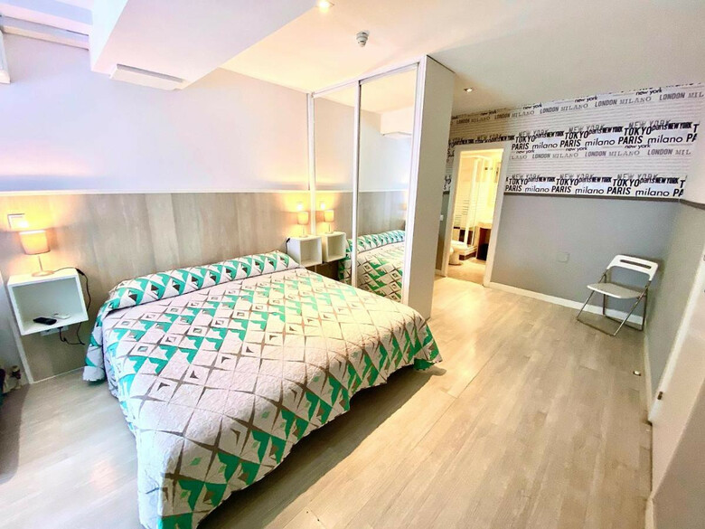 Albergue Far Home Gran V�a