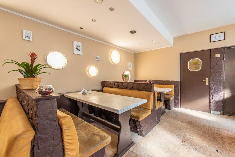 Korona Hotel Panzio