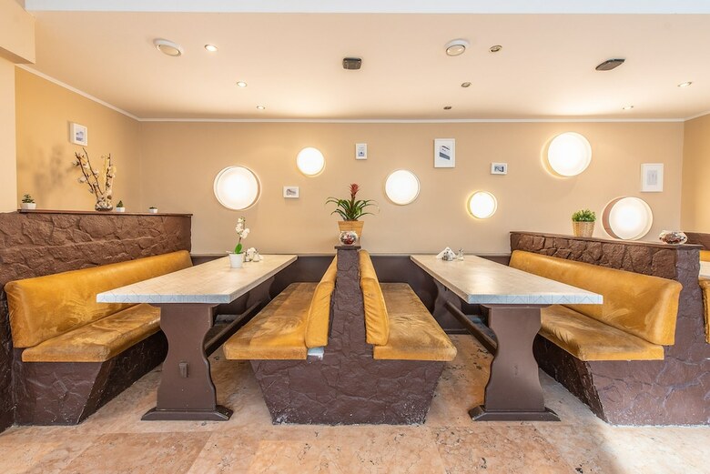 Korona Hotel Panzio