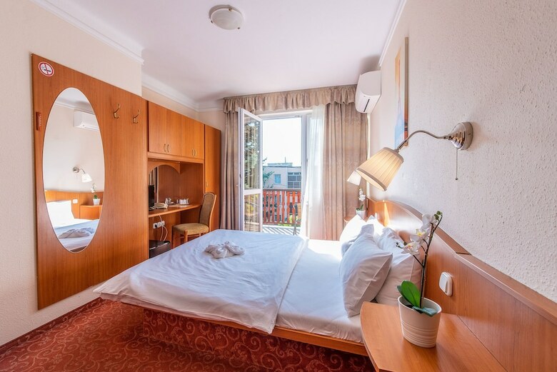 Korona Hotel Panzio