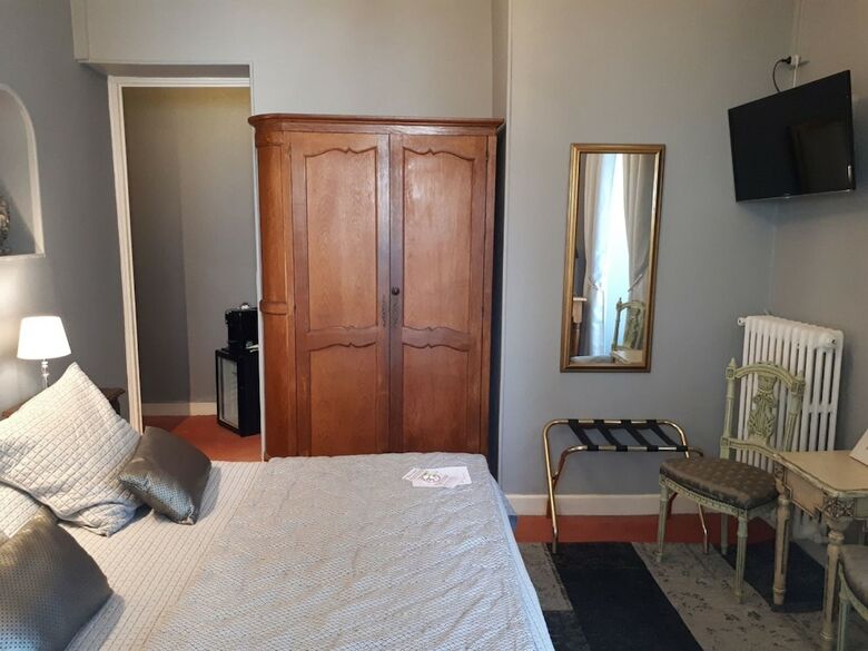 Hotel H�tel Le Pr� Catelan