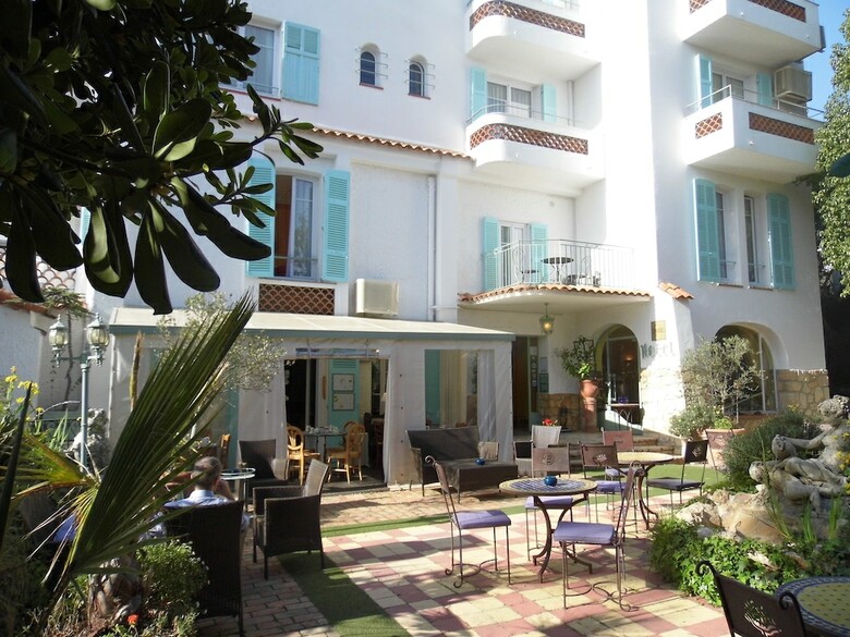 Hotel H�tel Le Pr� Catelan