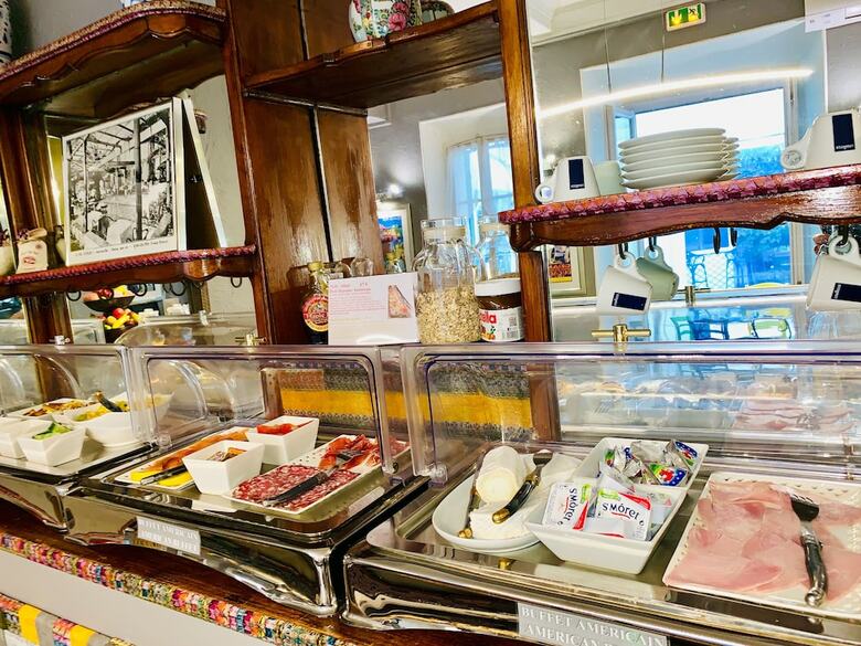 Hotel H�tel Le Pr� Catelan