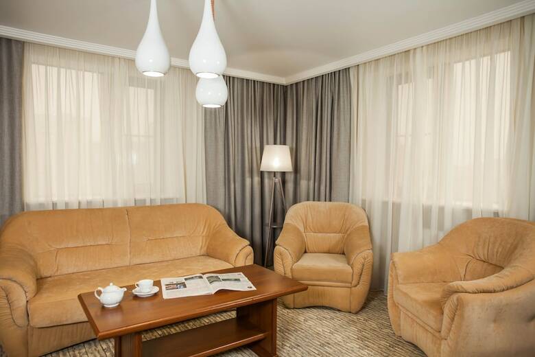 Platan Yuzhniy Hotel