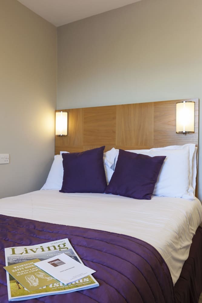 Corner House Hotel