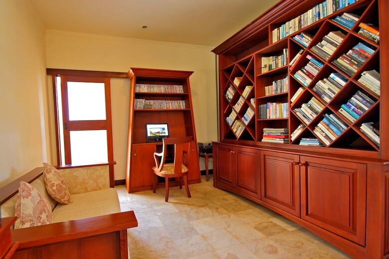 Hotel Puri Wulandari A Boutique Resort And Spa