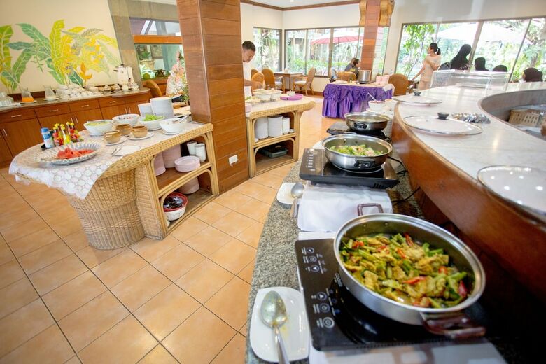 Hotel 100 Islands Resort & Spa