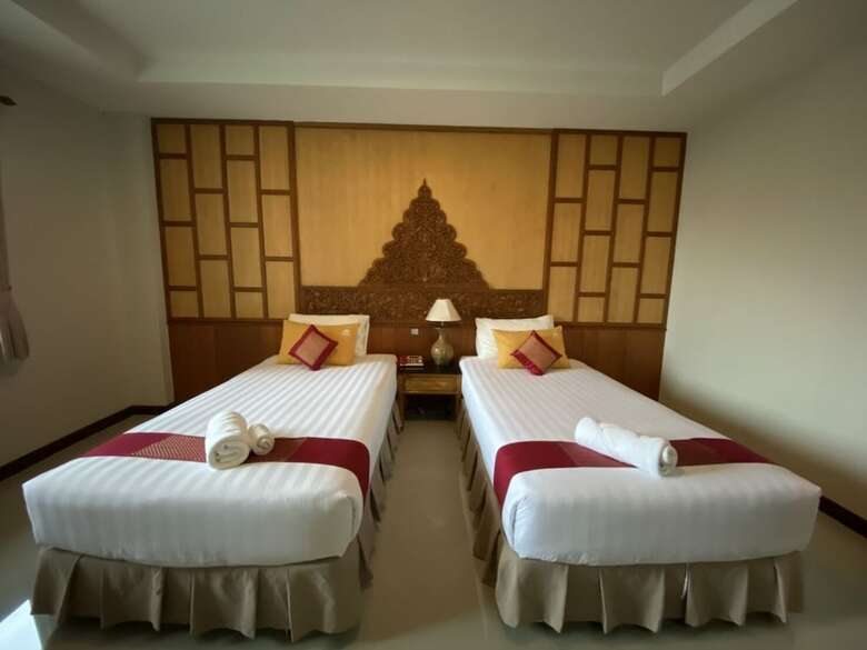 Hotel 100 Islands Resort & Spa