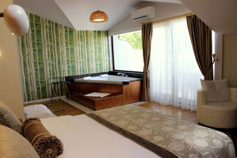 Lale Boutique Hotel