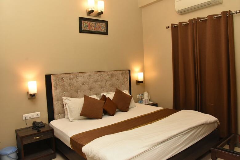 Hotel Vibhav Harsh