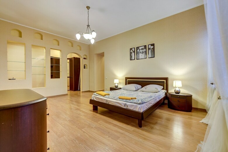 Stn Apartments Near Moscow Railway Station