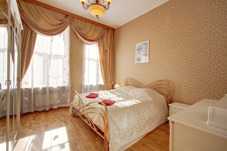 Stn Apartments Near Moscow Railway Station