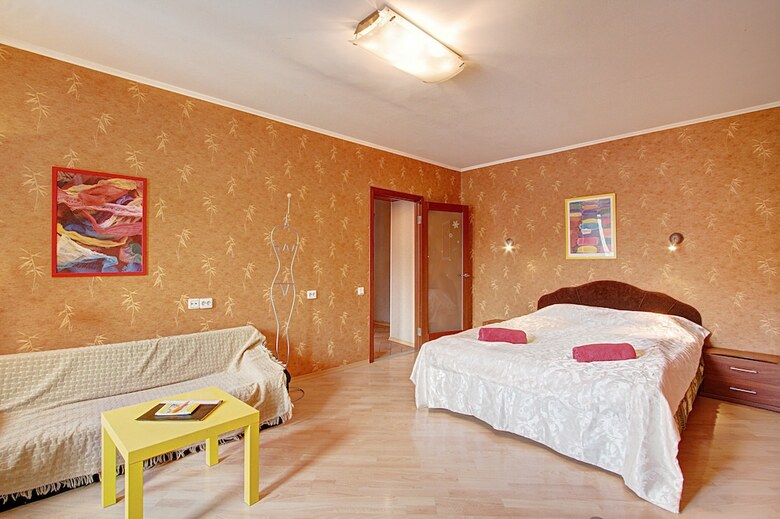 Stn Apartments Near Moscow Railway Station