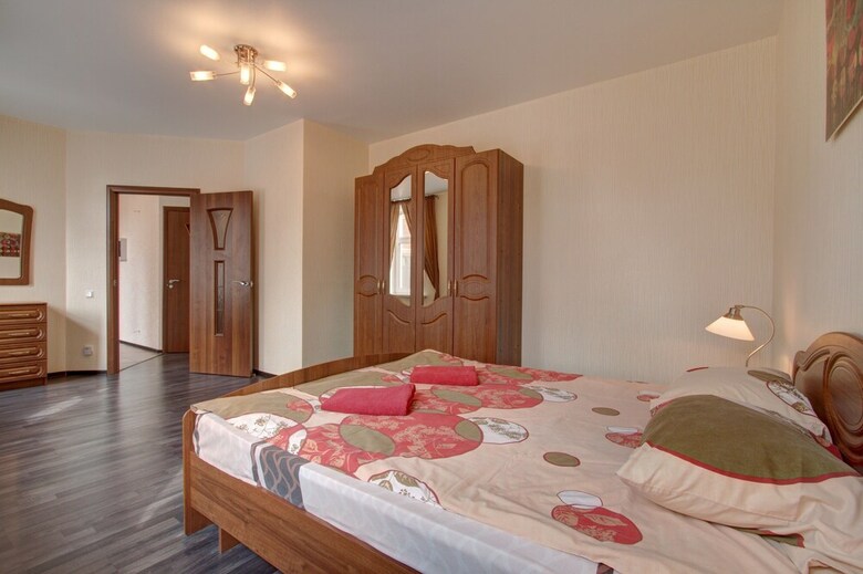 Stn Apartments Near Moscow Railway Station
